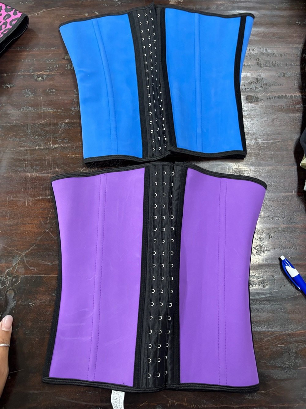 High-Waist Purple and blue Print Waist Trainers